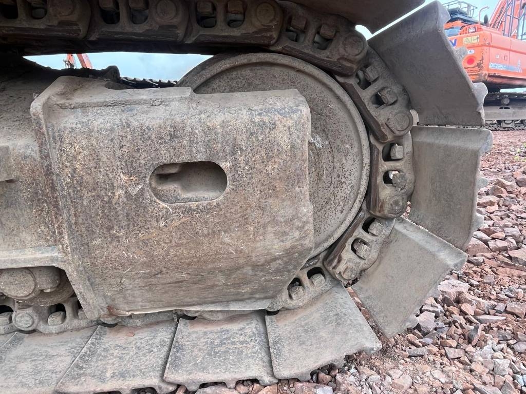 Doosan DX 225 LC Pelle sur chenilles