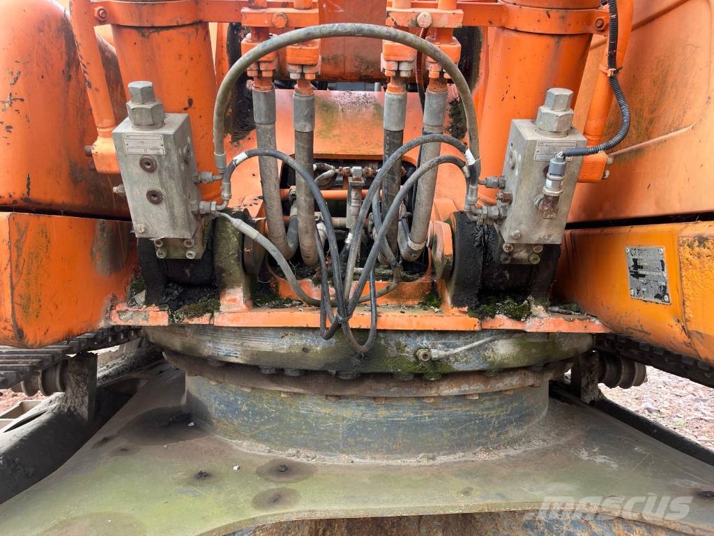 Doosan DX 225 LC Pelle sur chenilles