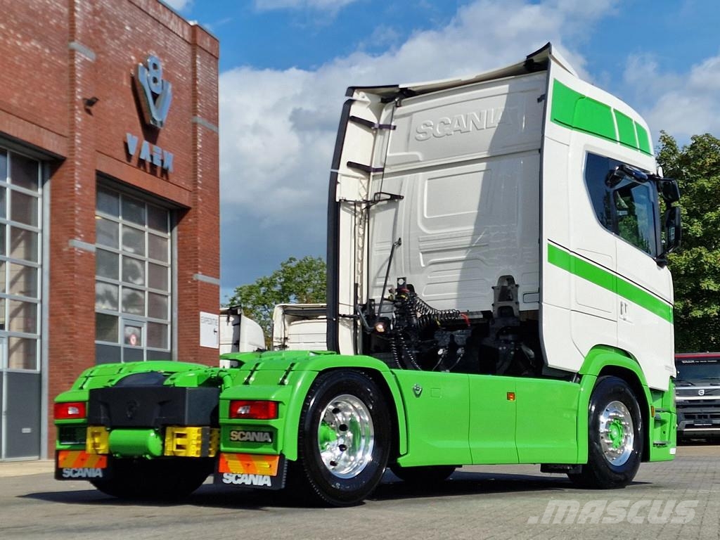 Scania 530S V8 NGS Highline 4x2 + Berger Ecotrail - Full Cabezas tractoras