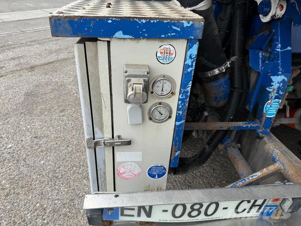 Renault 370 6x4 Vacuum tank 12,000 liters, MANUEL GEARBOX, Αποφρακτικά οχήματα