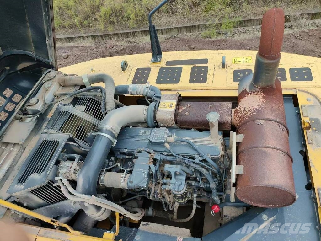 Komatsu PC 360-8MO Paletli ekskavatörler