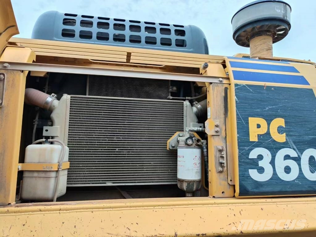 Komatsu PC 360-8MO Paletli ekskavatörler