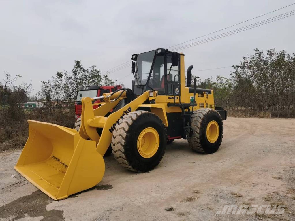 Komatsu WA 360-3 made in Japan 휠로우더