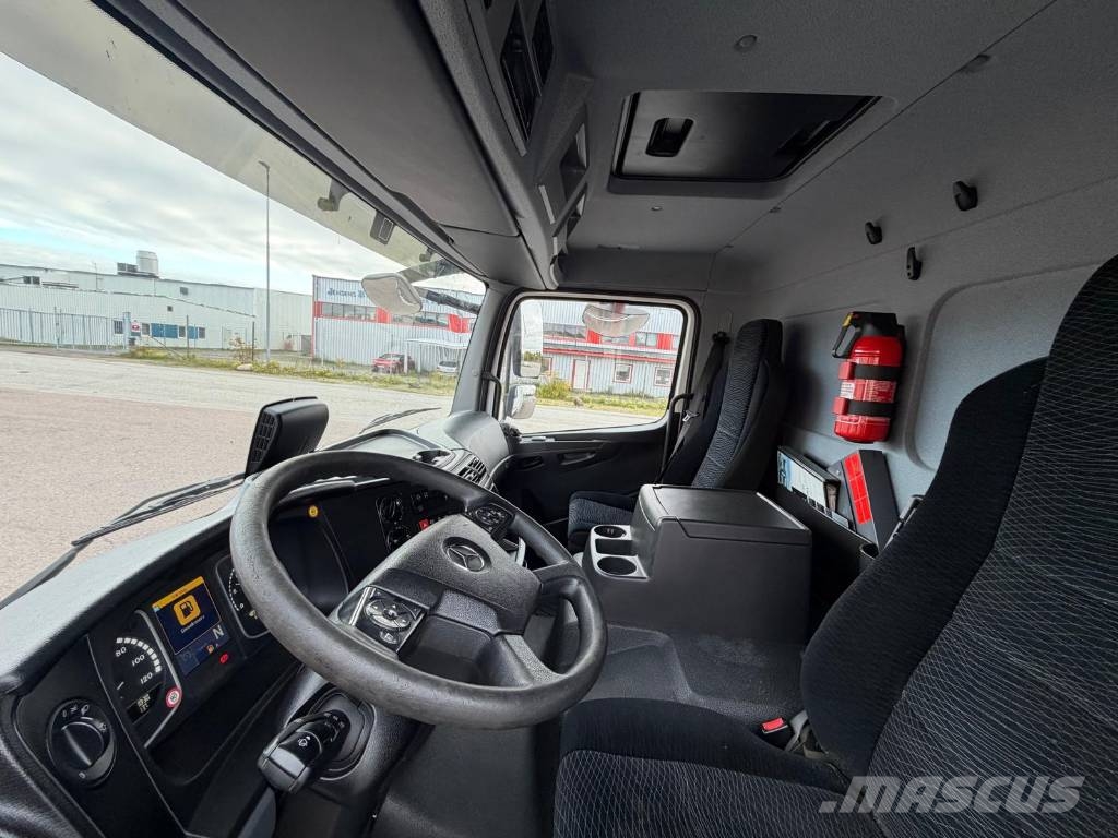 Mercedes-Benz ATEGO Seria nr 5221 Skåpbilar