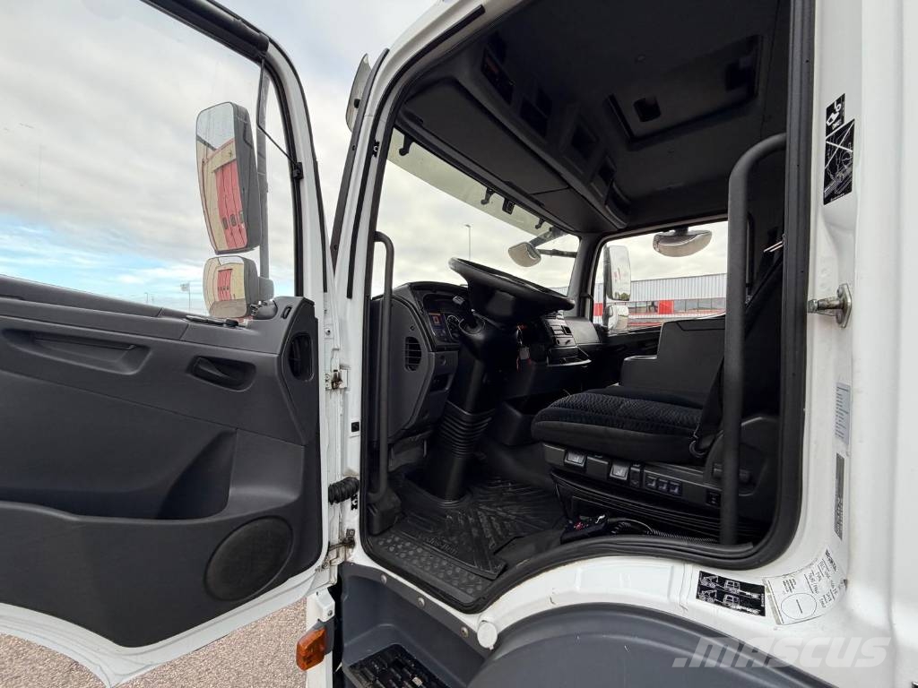 Mercedes-Benz ATEGO Seria nr 5221 Skåpbilar