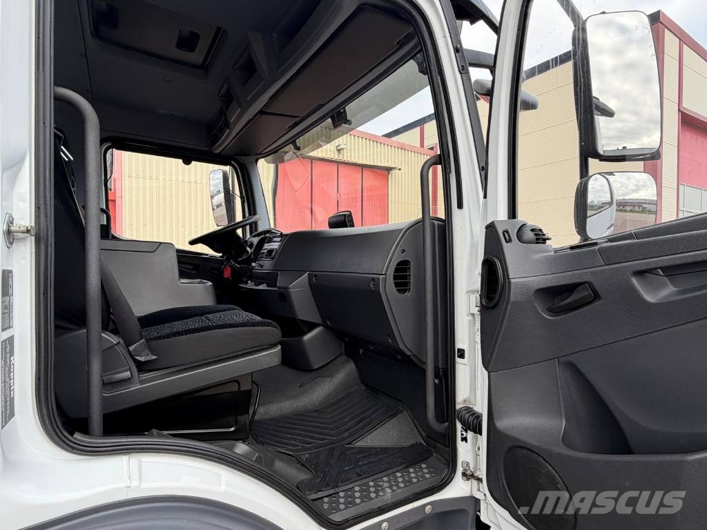 Mercedes-Benz ATEGO Seria nr 5221 Skåpbilar