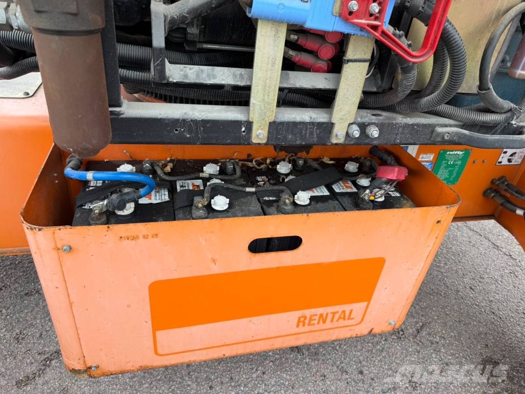 Niftylift HR 21 HYBRID AWD MK1B knikarm hoogwerker 21m 관절형 전동이동 리프트