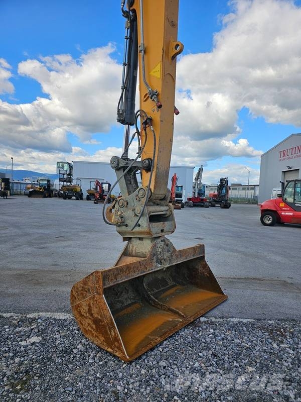 Liebherr R926LC Longreach Bageri dugog dosega