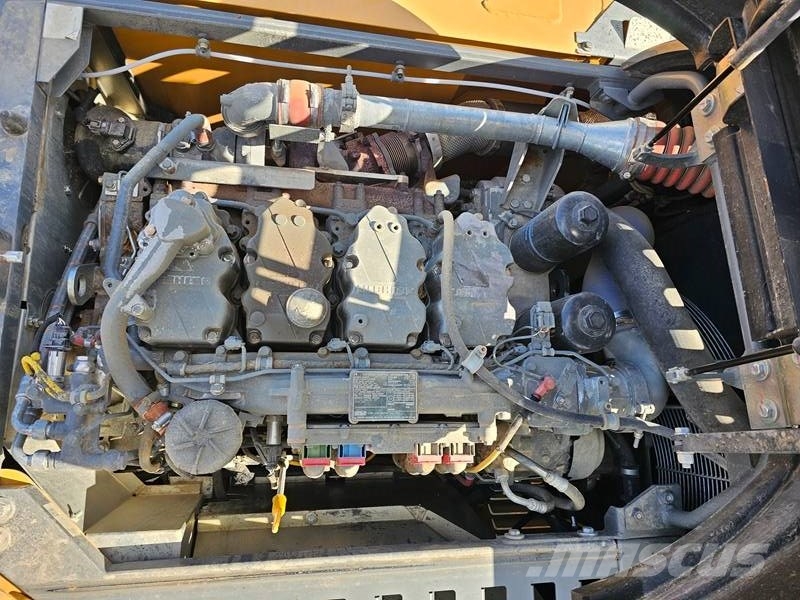 Liebherr R926LC Longreach Bageri dugog dosega