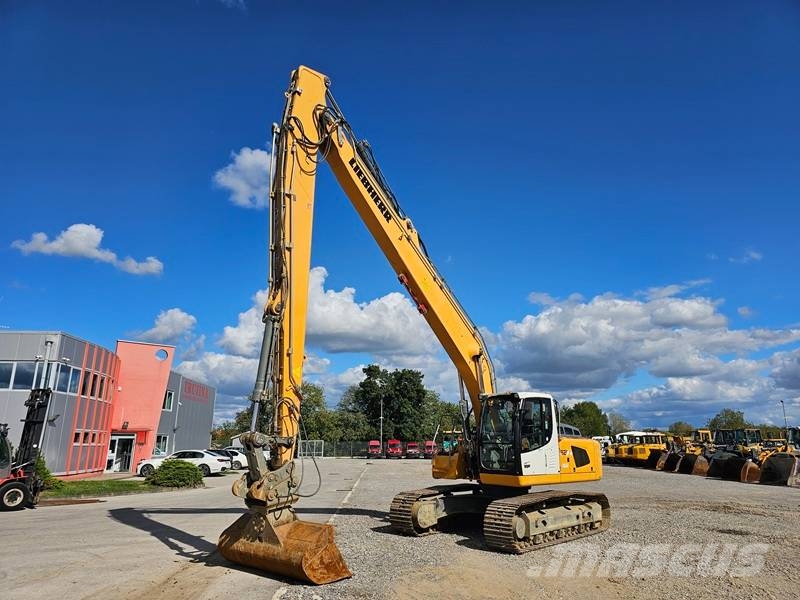 Liebherr R926LC Longreach Bageri dugog dosega