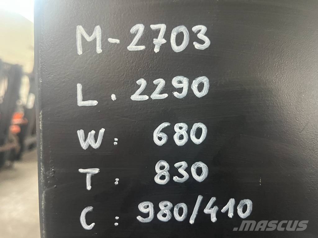 Toyota 7 FG 25 /40/ V-2703 OB Camiones LPG
