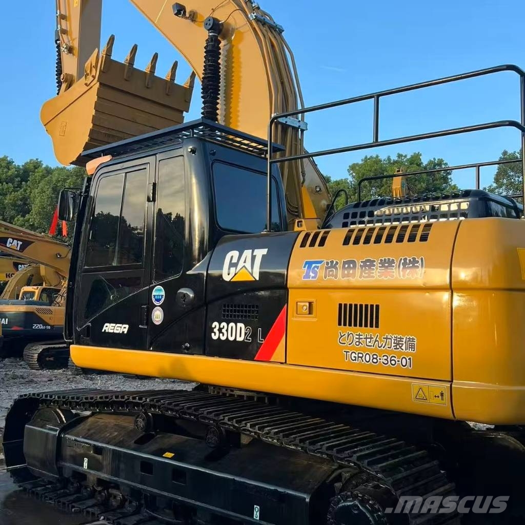 CAT 330 D L Escavadeiras Midi 7t - 12t