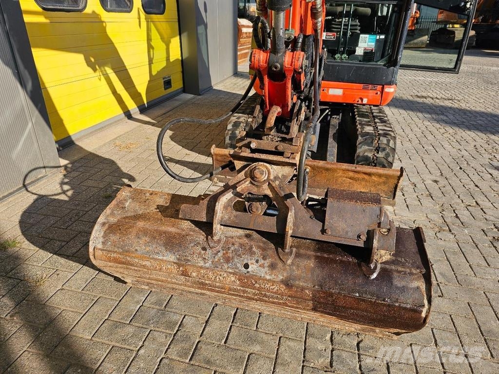 Kubota KX027-4 Mini kotrók < 7t