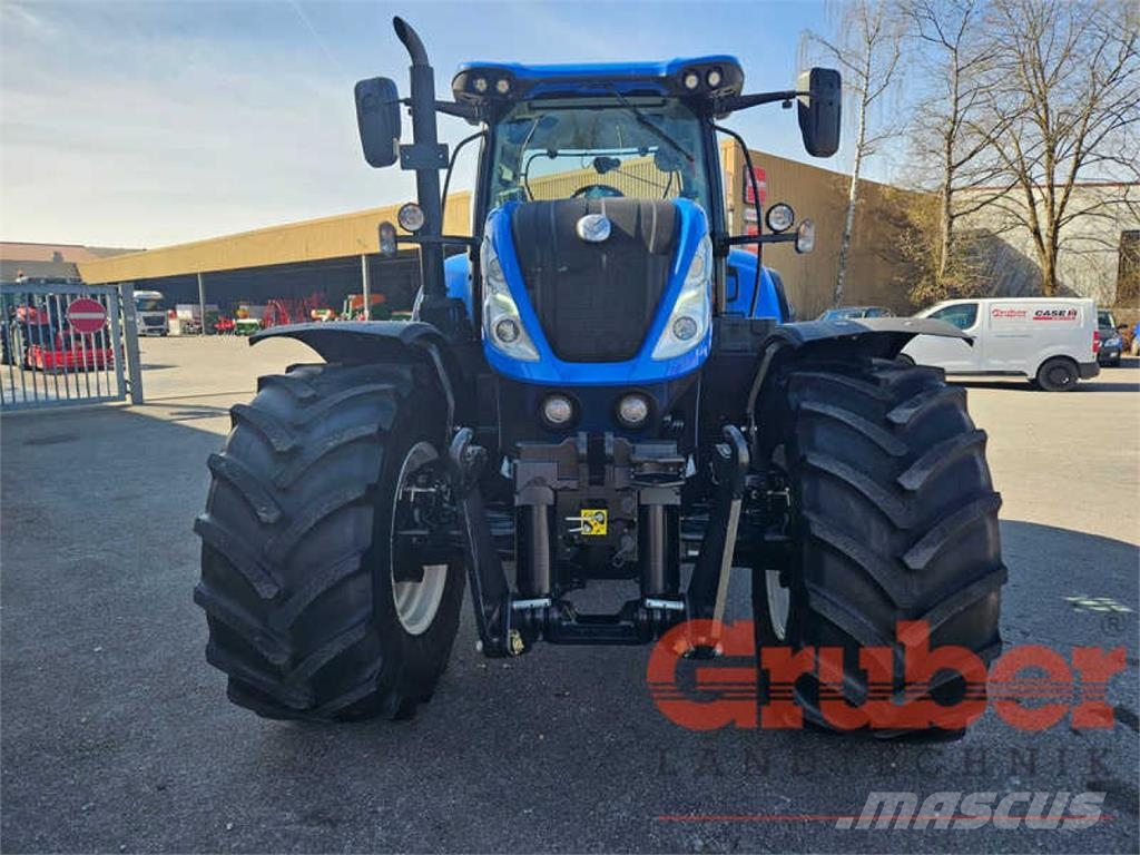 New Holland T7.270 AC トラクター