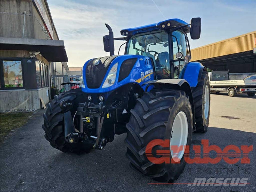 New Holland T7.270 AC トラクター