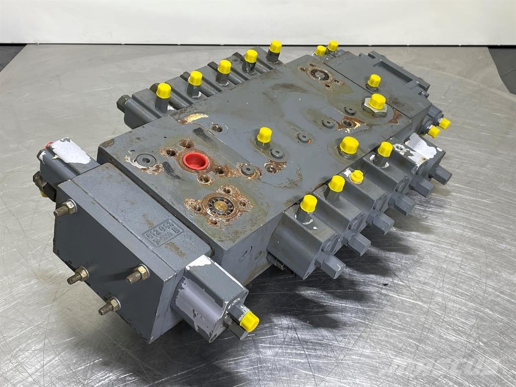 Liebherr LH22M-11003997-Valve/Ventile/Ventiel Hidráulica
