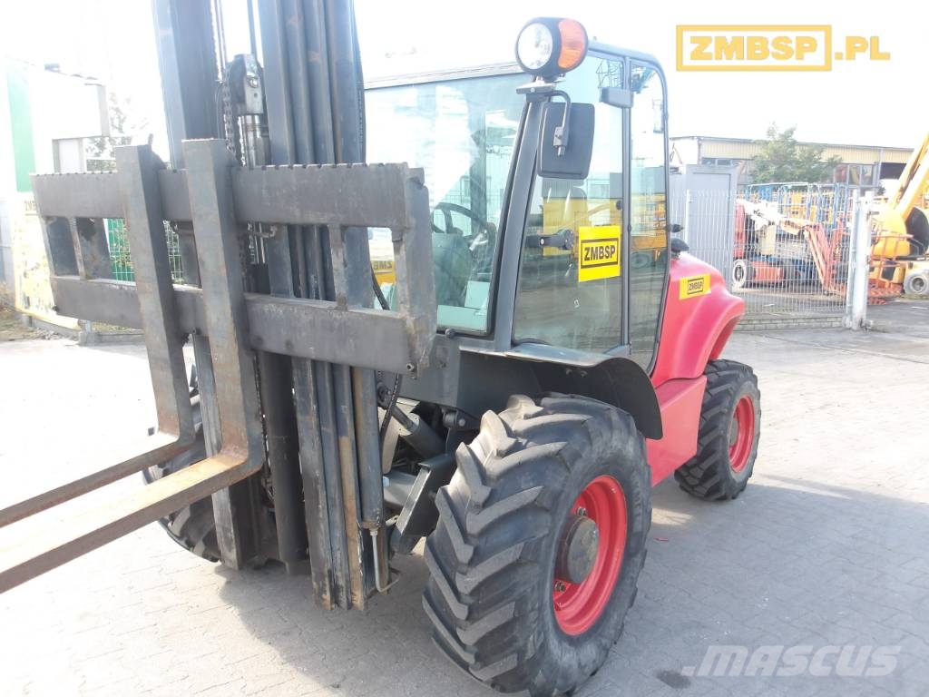 Ausa C 300 H X4 Maastotrukit