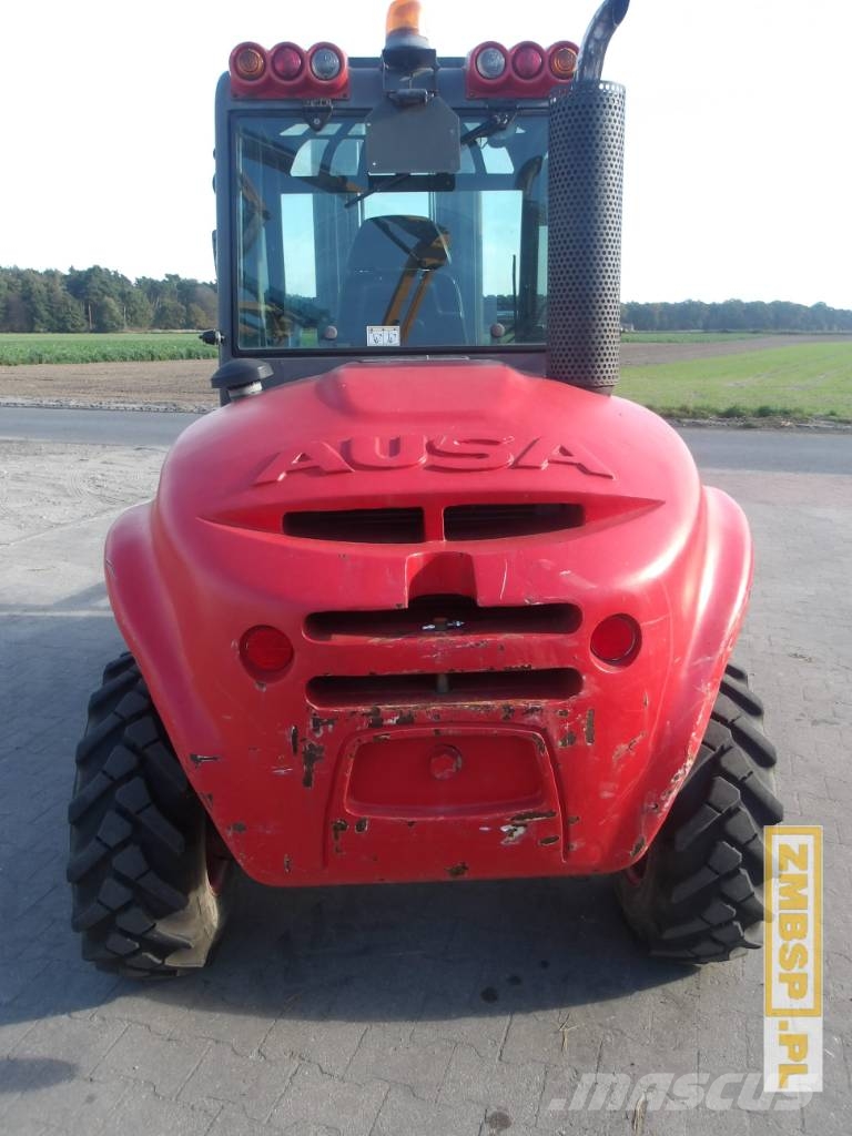 Ausa C 300 H X4 Maastotrukit