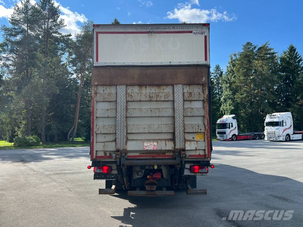 MAN TGX 26.480 6X2*4 II - CARRIER SUPRA 1250 Camiones con caja de remolque