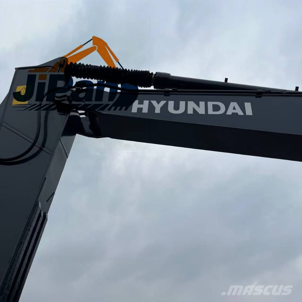Hyundai HX 220 Bagri goseničarji
