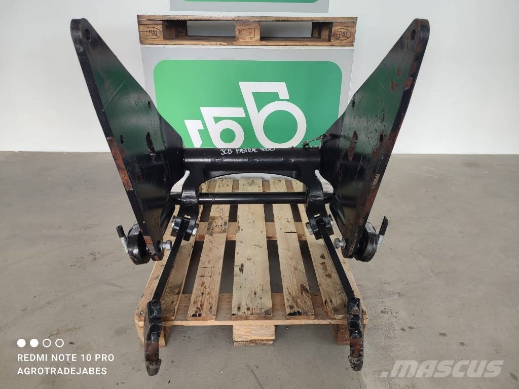 JCB ZUIDBERG TUZ 410109530 JCB Fastrac 8330 Nooled ja varred