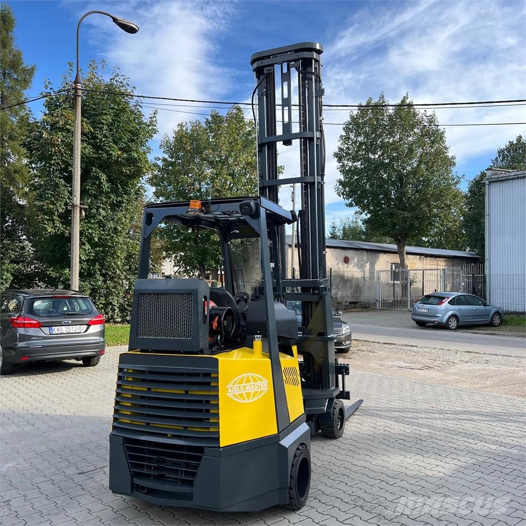 Aisle-Master [DISCOUNT-SALE] 20WH *Perfect Condition* Narrow aisle truck