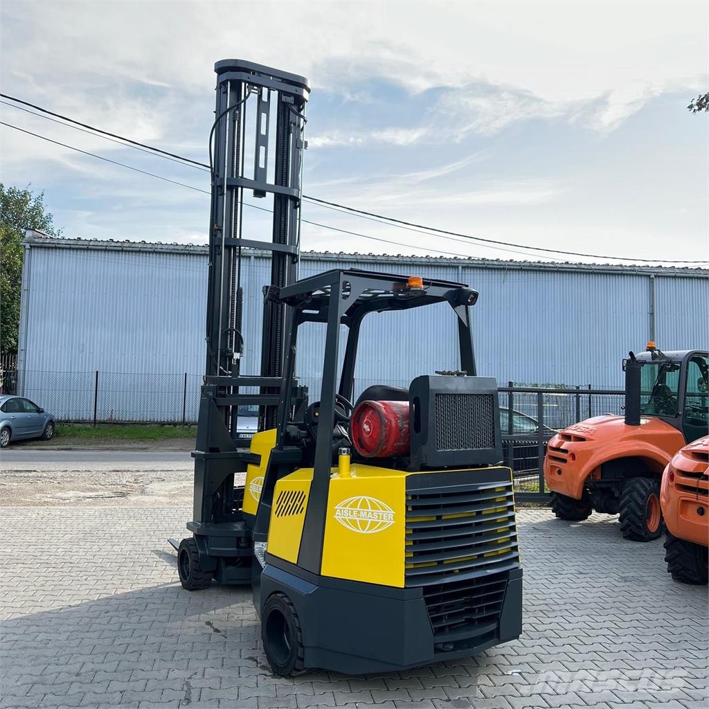 Aisle-Master [DISCOUNT-SALE] 20WH *Perfect Condition* Narrow aisle truck