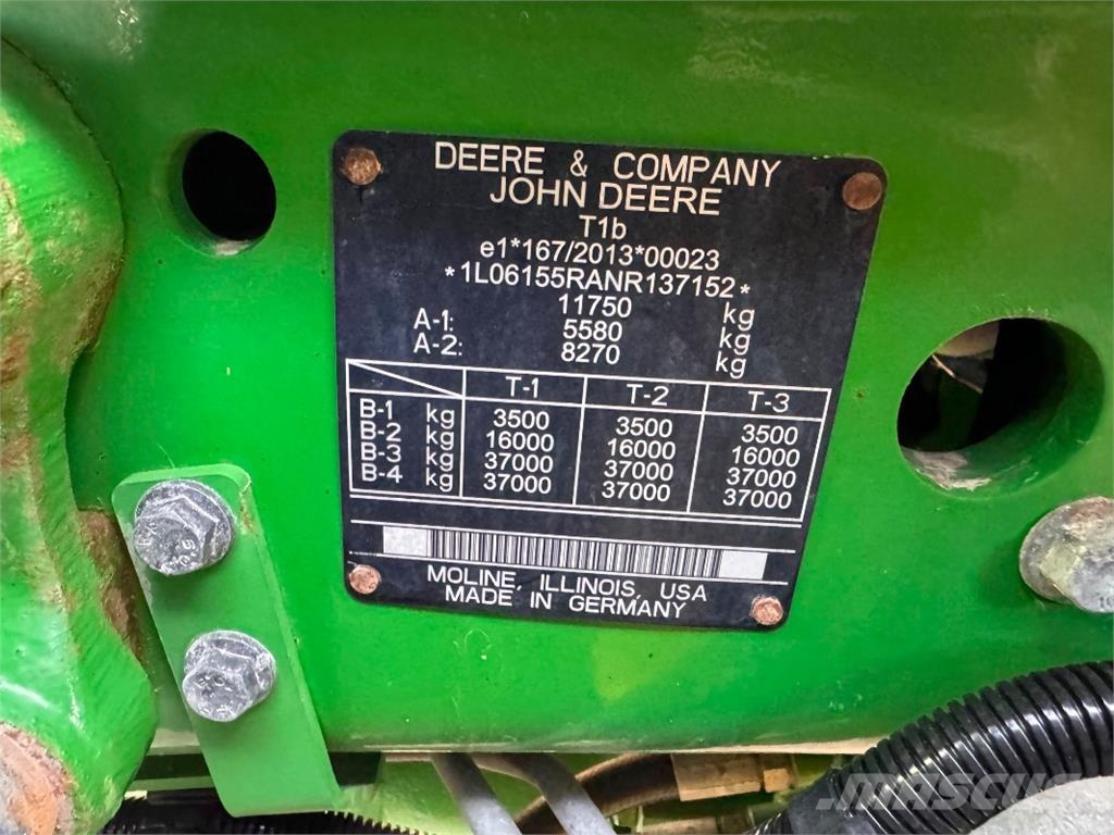 John Deere 6155R Traktoren