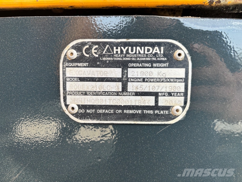 Hyundai R210LC-9 Гусеничні екскаватори