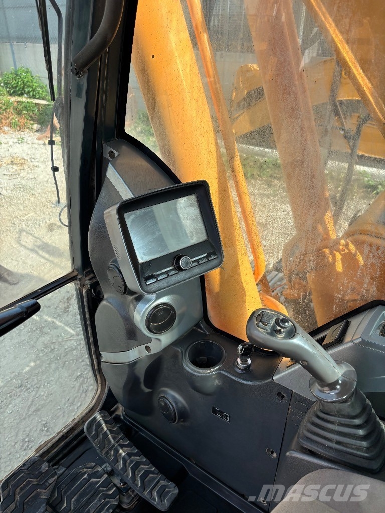 Hyundai R210LC-9 Гусеничні екскаватори