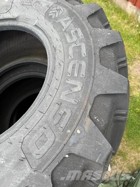 Volvo L 30 G Pneumatici, ruote e cerchioni