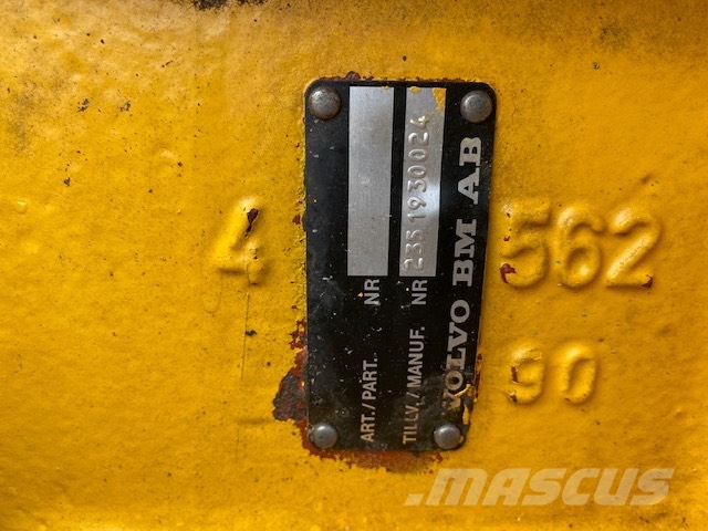Volvo L 160 D USED AXLES COMPLET محور العجلة
