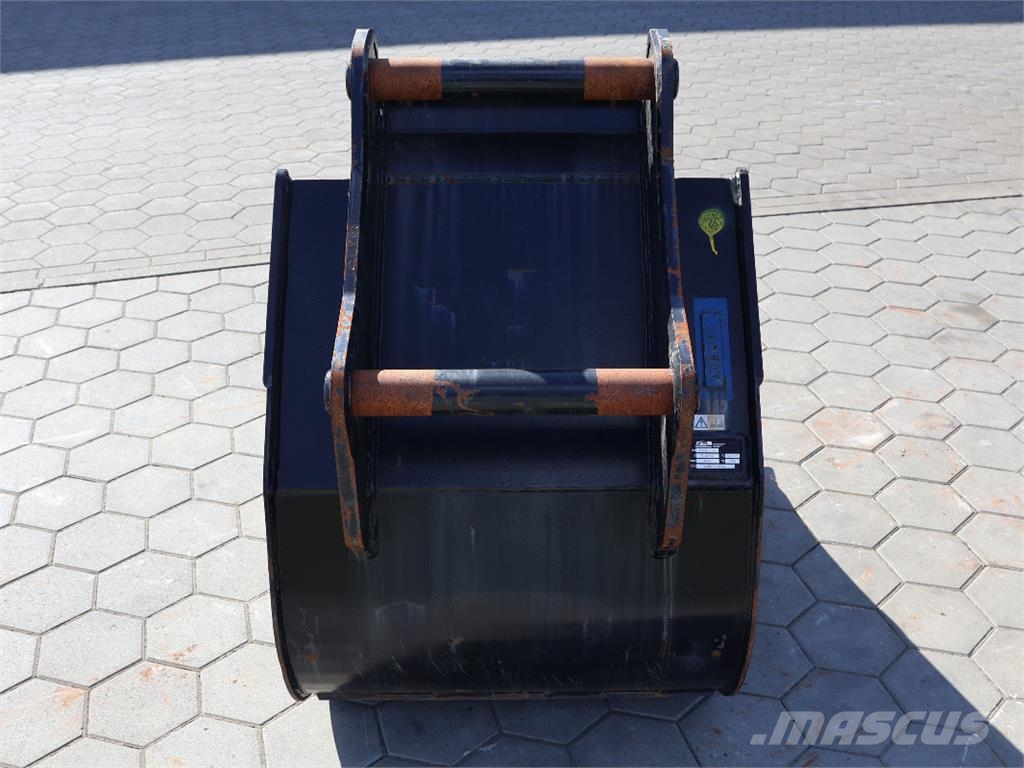 TIEFLÖFFEL 800 MM BREIT, Pelle rétro arrière