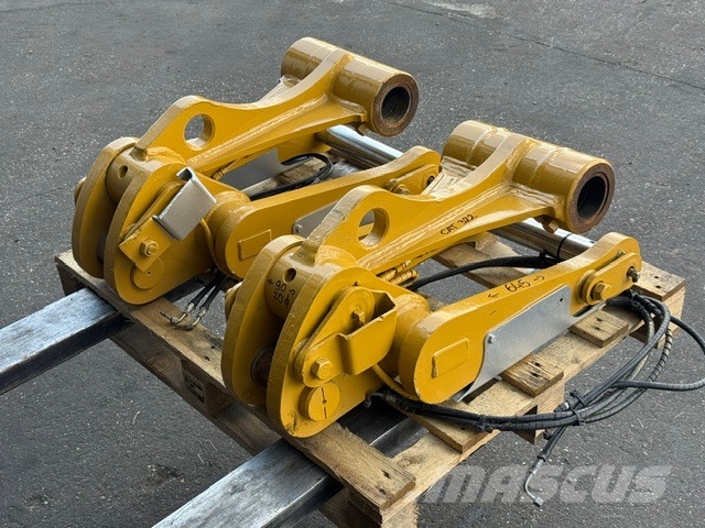 CAT LINKAGE GP-BUCKET 280-3135 Retroexcavadoras