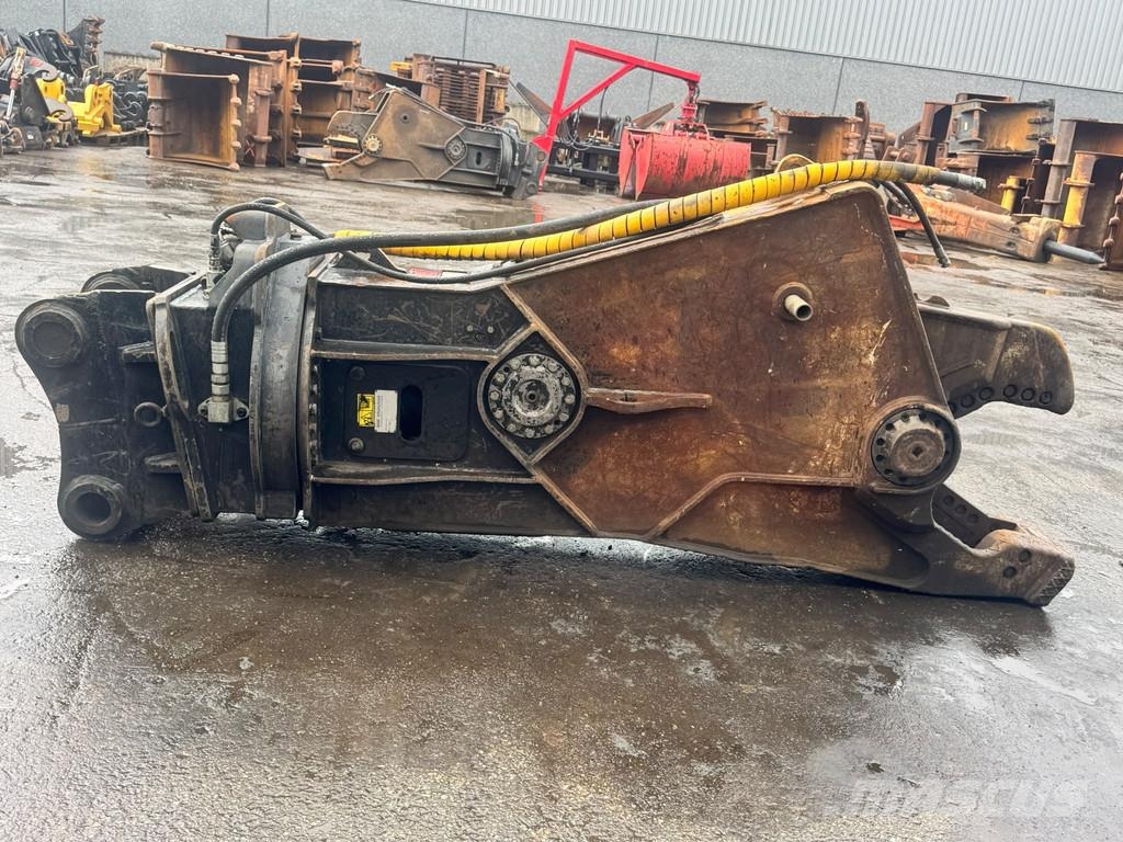 CAT Demolition shear S320 / VHS 30 Cisailles