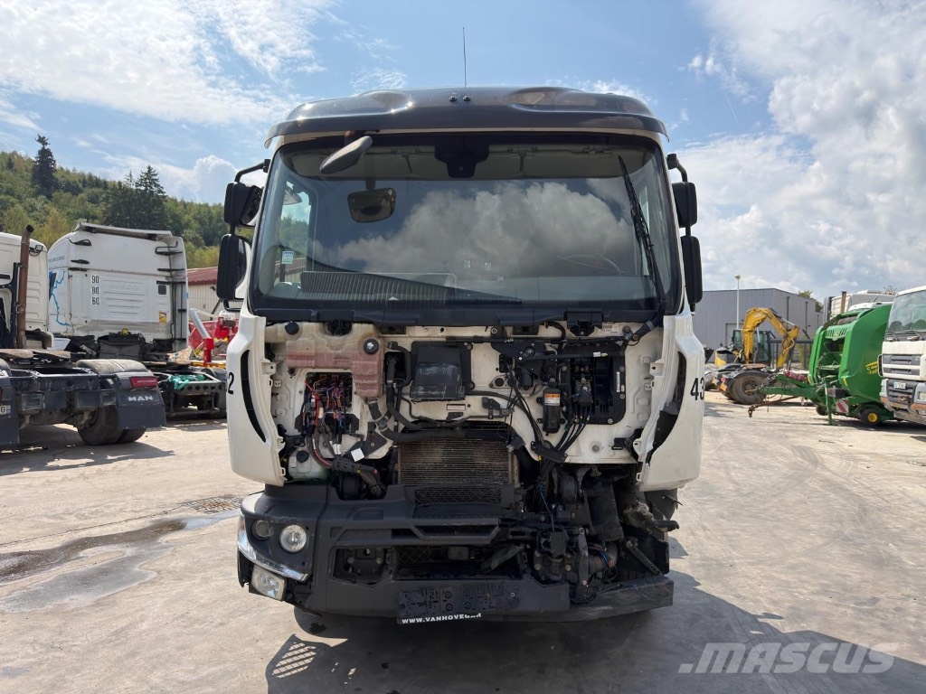 Renault D280 *ACCIDENTE*DAMAGED*UNFALL* Camiones con chasís y cabina