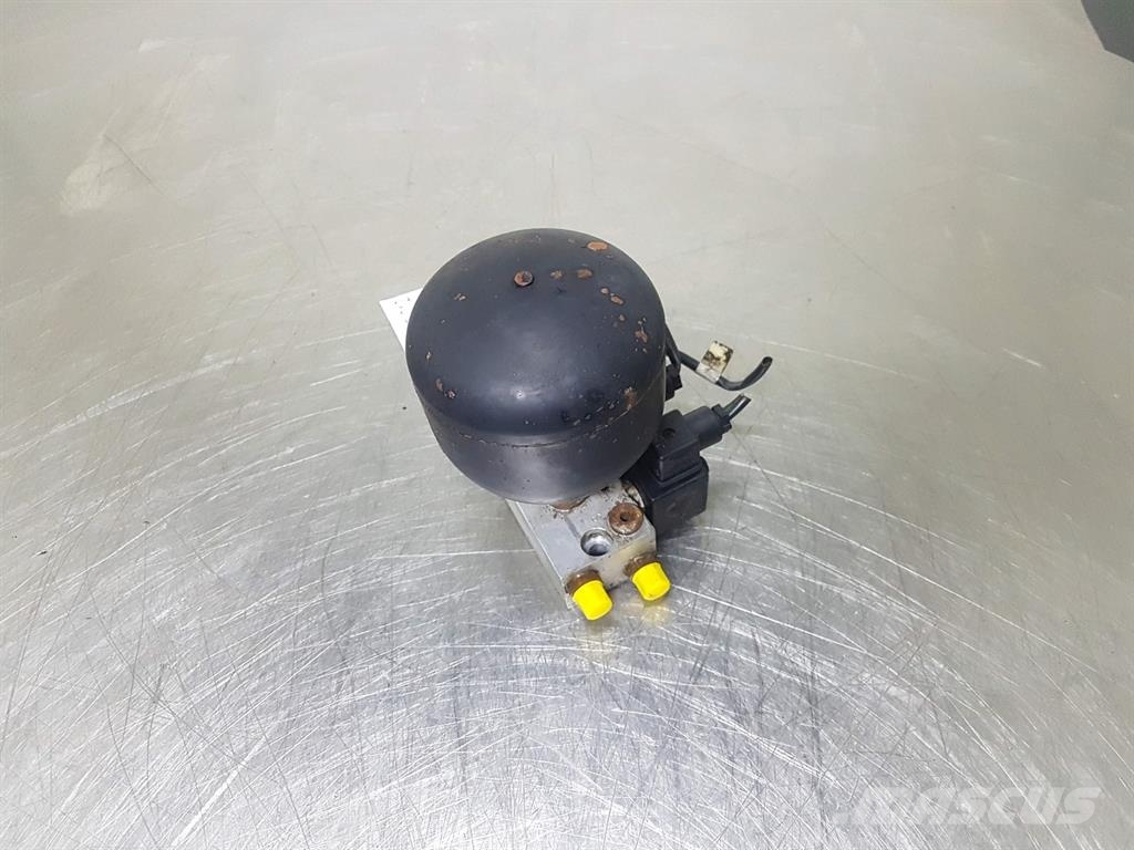 Schaeff SKL844-5572100026 / 5572100031-77530504-Valve Hydraulics