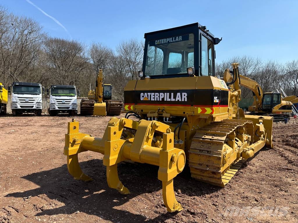 CAT D 6 G Buldooserid