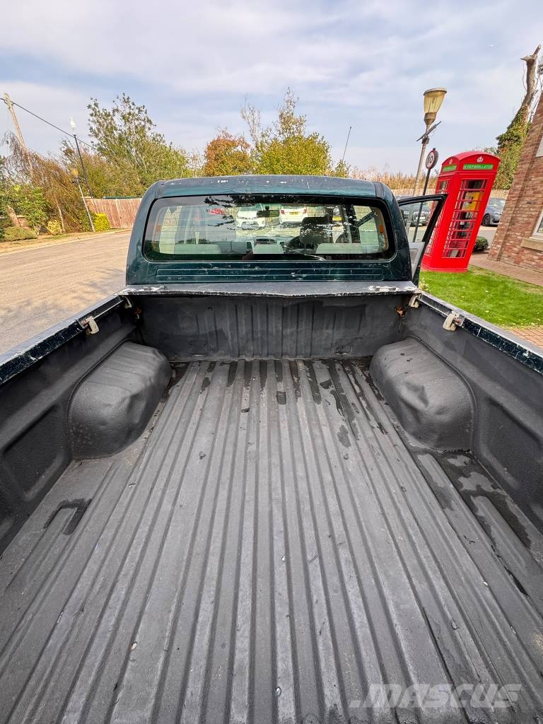 Toyota Hilux 皮卡车