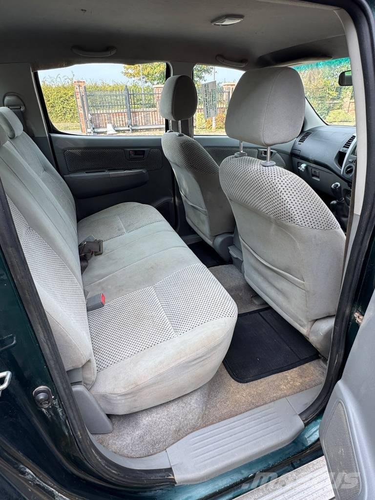 Toyota Hilux 皮卡车