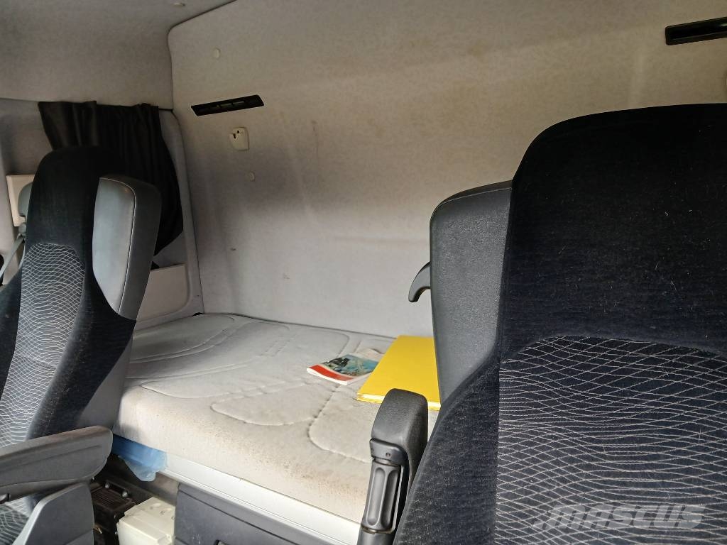 Mercedes-Benz Arocs aurausvarustus,alaterä euro6 Containertrucks met kabelsysteem