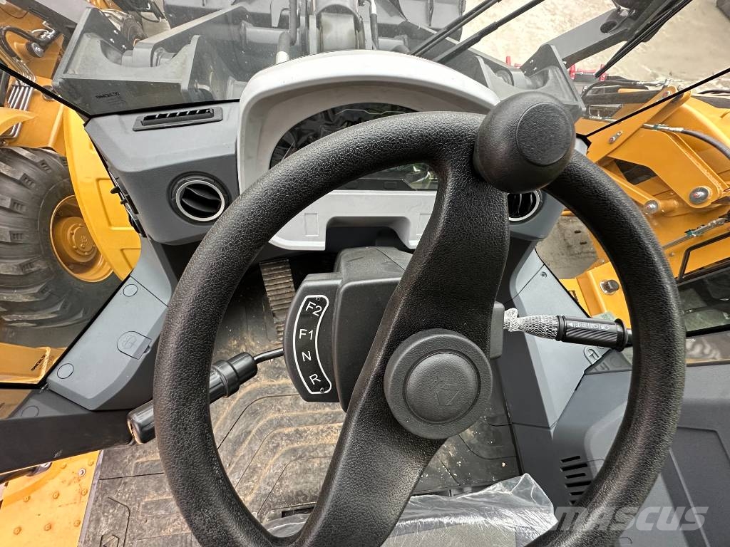 XCMG XC956  2026 brand New machine لوادر بعجل