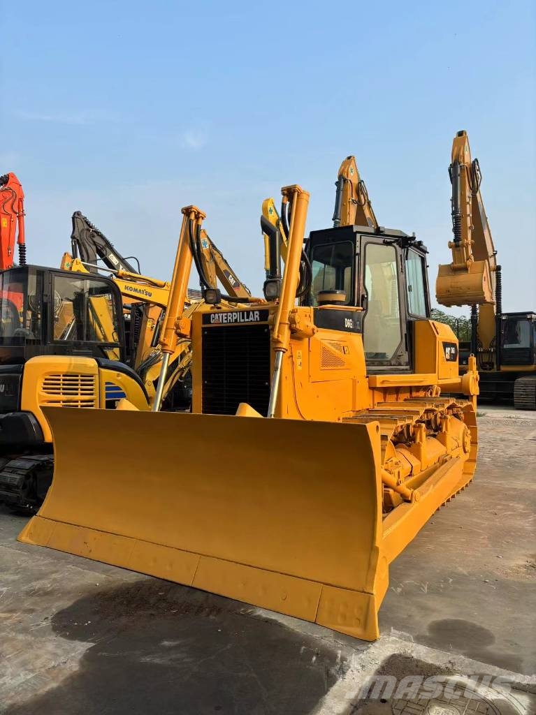 CAT D 6 G 履帶推土機