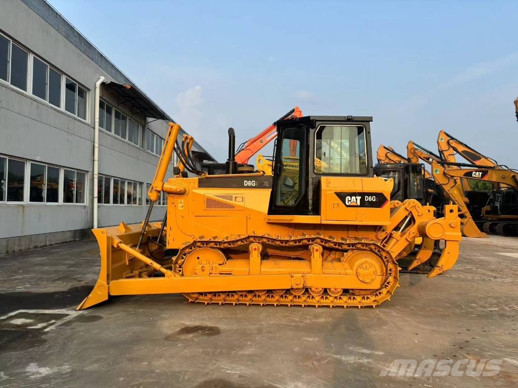 CAT D 6 G 履帶推土機