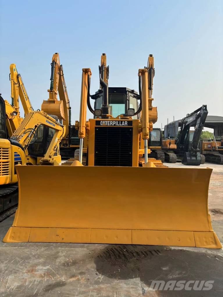 CAT D 6 G 履帶推土機