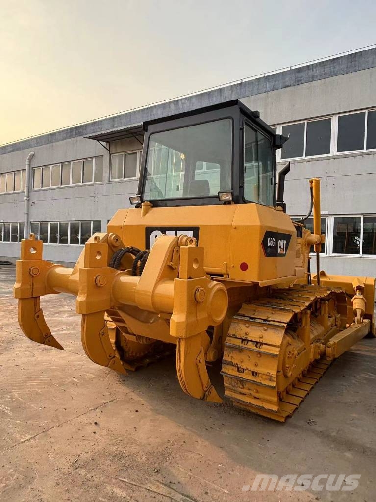 CAT D 6 G 履帶推土機