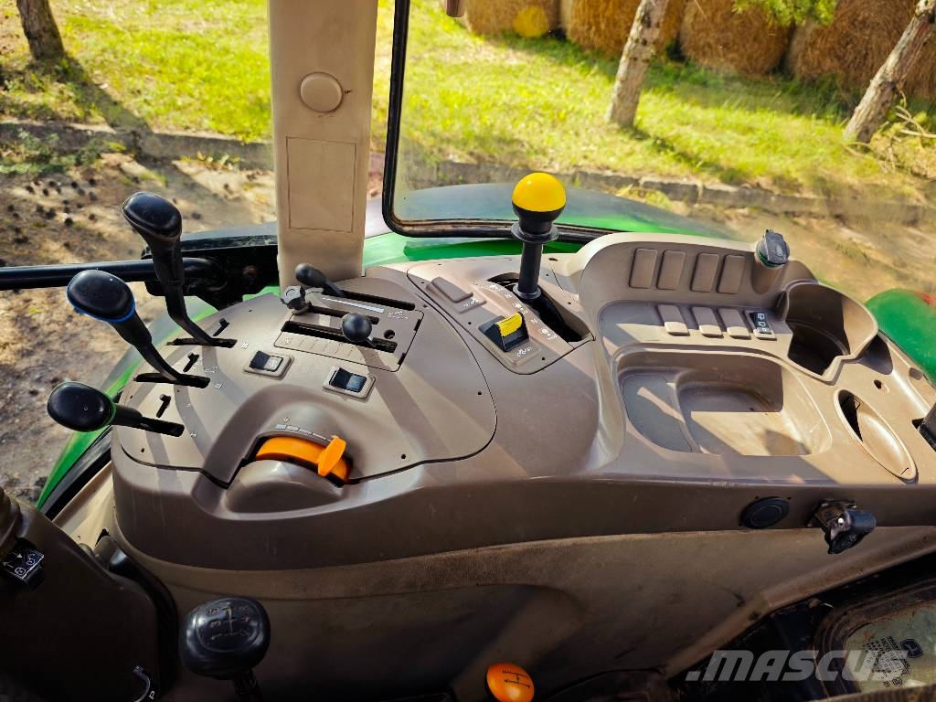 John Deere 5100 M Tratores Agrícolas usados