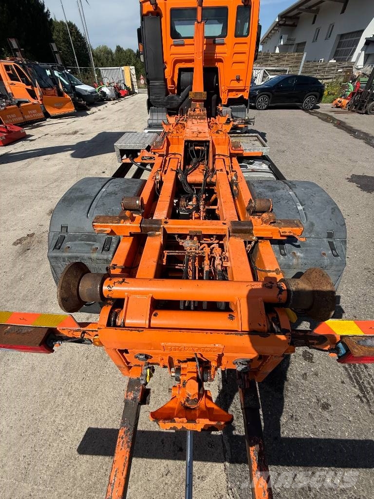 MAN TGS 18.320 Vrachtwagen met containersysteem