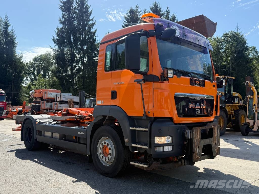 MAN TGS 18.320 Vrachtwagen met containersysteem