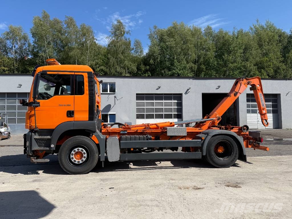 MAN TGS 18.320 Vrachtwagen met containersysteem
